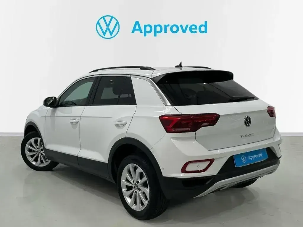 Usado VW T-Roc Life 150 CV (110 kW) 2023 Blanco SUV