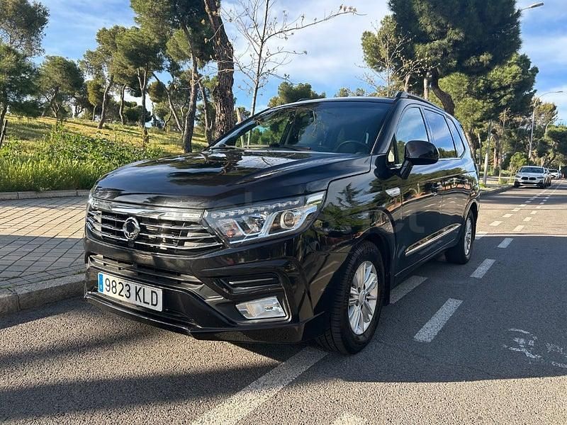 Usado Ssangyong (KGM) Rodius Limited 178 CV (130 kW) 2018 Negro Monovolumen
