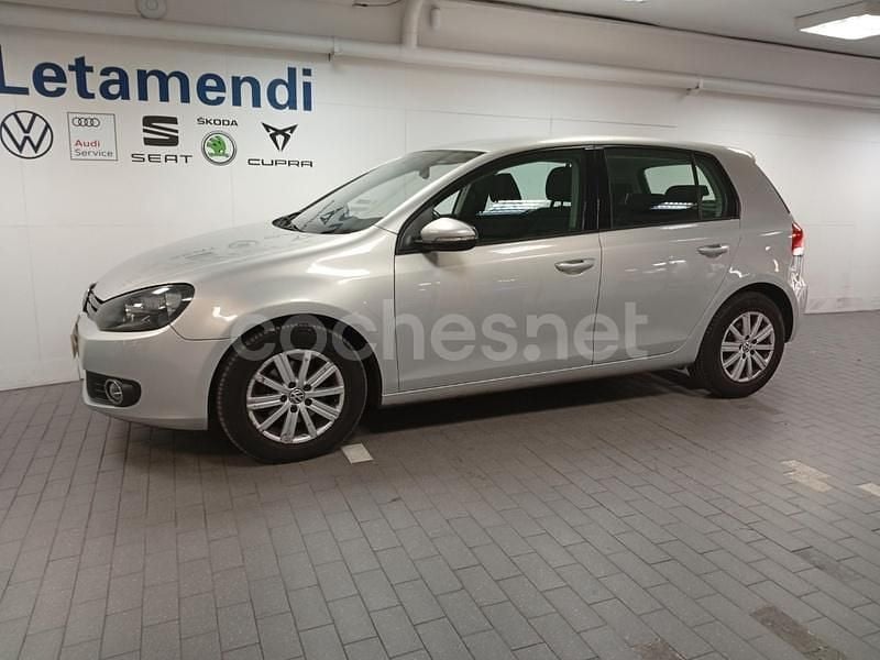 Gris / plata Usado 2009 VW Golf VI Advance Berlina | 7000 € (Precio justo) - Imagen 1/4