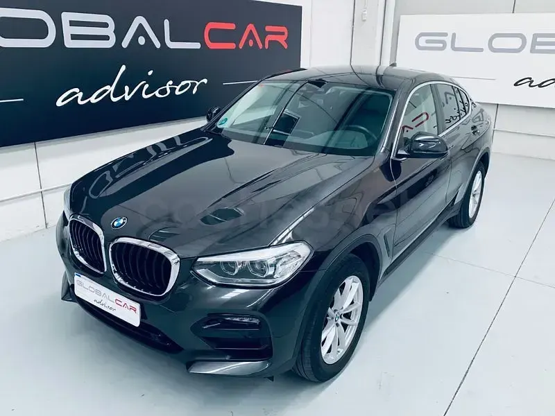 Usado BMW X4 Comfort Edition 190 CV (139 kW) 2021 Gris / plata SUV