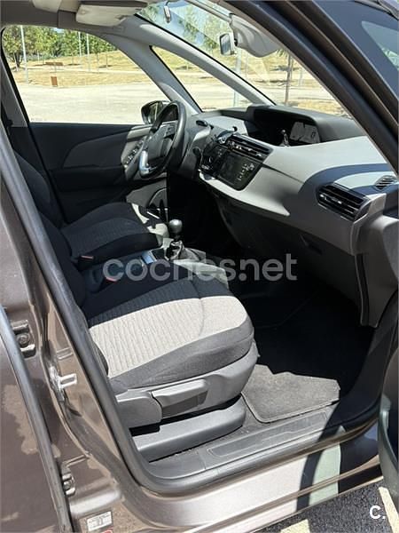 Usado Citroën C4 Exclusive 130 CV (95 kW) 2015 Gris / plata Berlina