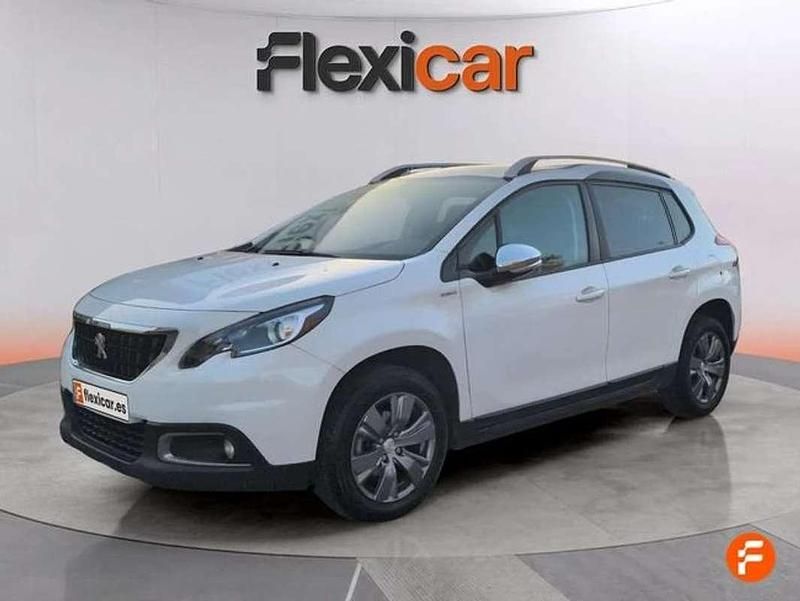 Usado Peugeot 2008 Style 82 CV (60 kW) 2018 Blanco SUV
