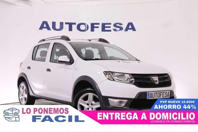 Usado Dacia Sandero Stepway 90 CV (66 kW) 2017 Blanco Berlina
