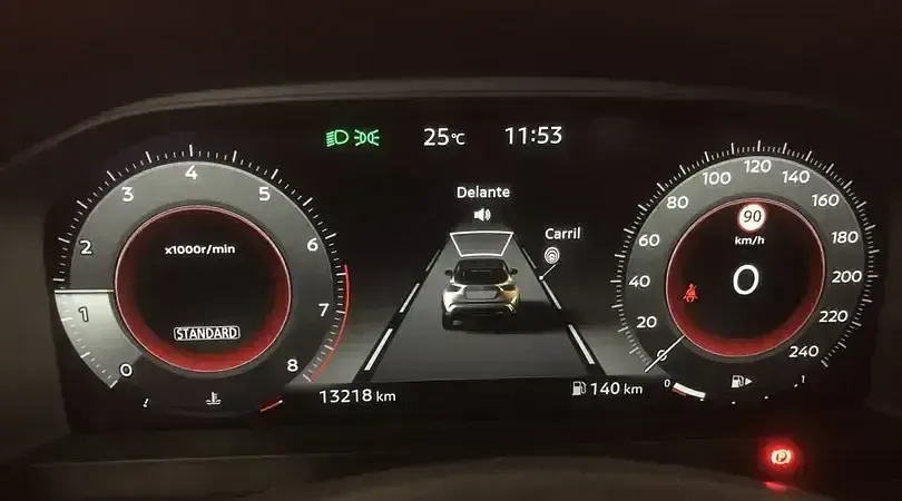 Usado Nissan Juke N-Connecta 114 CV (83 kW) 2025 Katana grey especial SUV