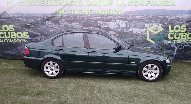 Usado BMW 320 Comfort Edition 136 CV (100 kW) 1999 Verde Berlina