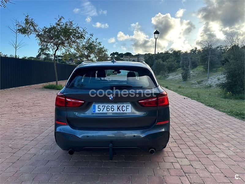 Usado BMW X1 Comfort Edition 231 CV (169 kW) 2017 Gris / plata SUV