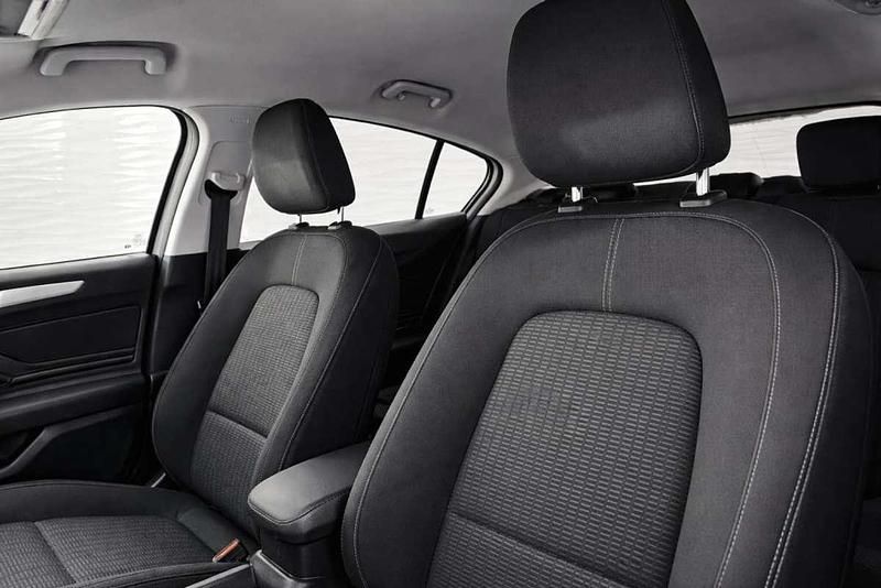 Usado Ford Focus Trend 95 CV (69 kW) 2019 Blanco Utilitario