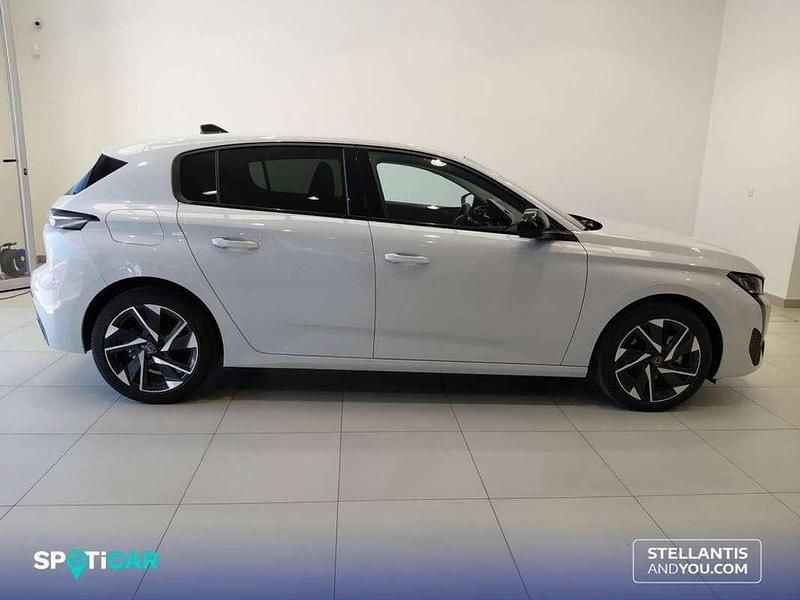 Usado Peugeot 308 Allure 131 CV (96 kW) 2024 Blanco Utilitario