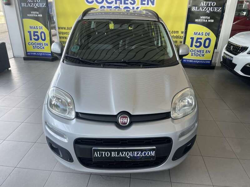 Usado Fiat Panda Easy 69 CV (50 kW) 2016 Plateado Utilitario