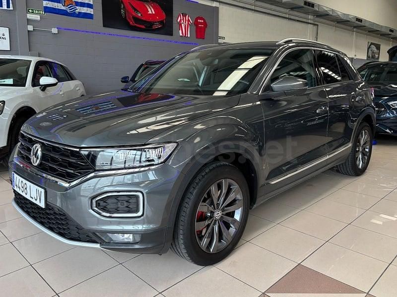 Usado VW T-Roc Sportline 150 CV (110 kW) 2020 Gris / plata SUV