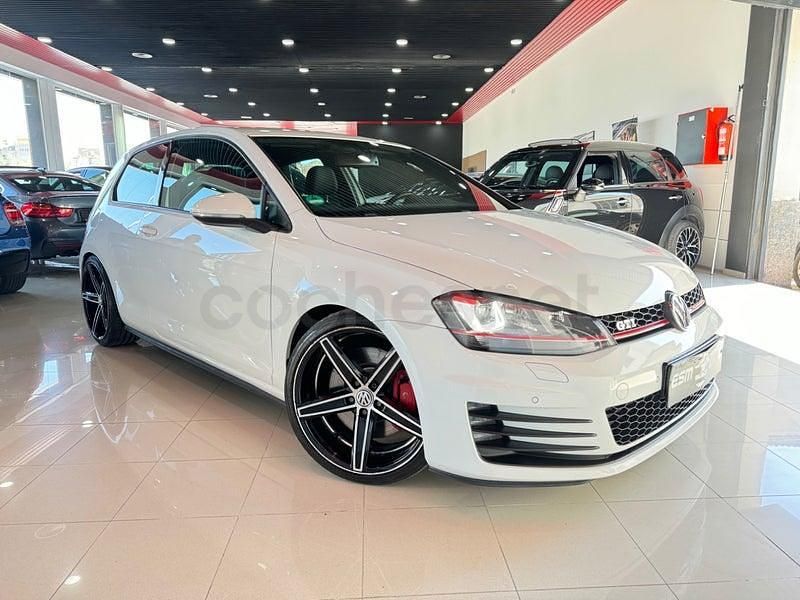 Usado VW Golf VII GTI 230 CV (169 kW) 2014 Blanco Berlina