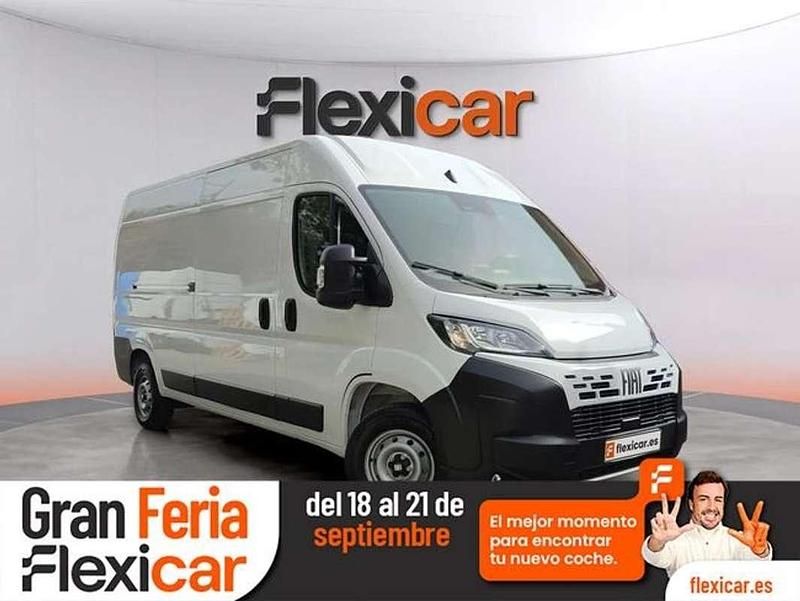 Blanco Nuevo 2025 Fiat Ducato Van | 28.790 € (Precio justo) - Imagen 1/4