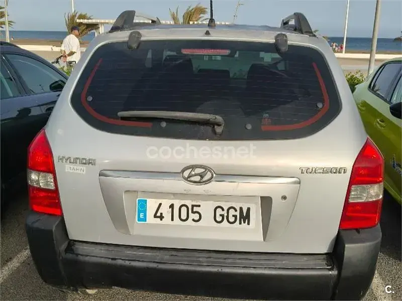 Usado Hyundai Tucson Comfort 142 CV (104 kW) 2008 Blanco SUV