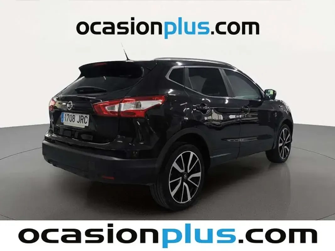 Usado Nissan Qashqai Tekna 131 CV (96 kW) 2016 Negro SUV
