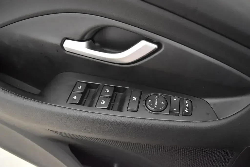 Usado Hyundai Bayon 83 CV (61 kW) 2024 SUV