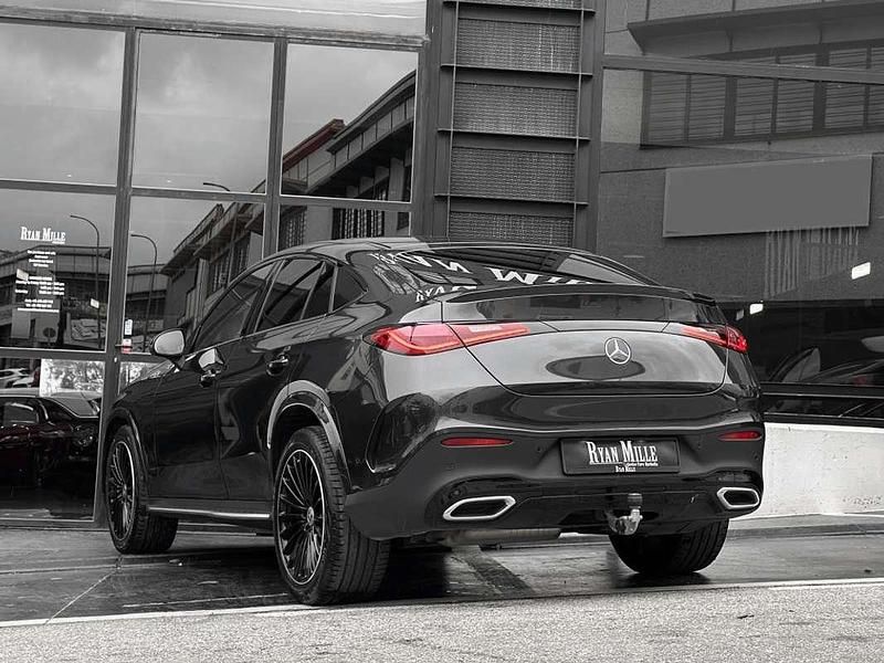 Usado Mercedes GLC300 269 CV (197 kW) 2024 Gris Coupe