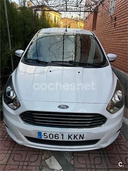 Blanco Usado 2018 Ford Ka Plus Ultimate Utilitario | 6800 € (Super precio) - Imagen 1/4