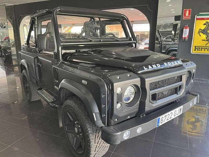 Usado Land Rover Defender 122 CV (89 kW) 2008 Negro Familiar