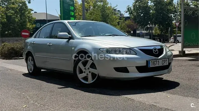 Usado Mazda 6 Active 120 CV (88 kW) 2003 Gris / plata Berlina