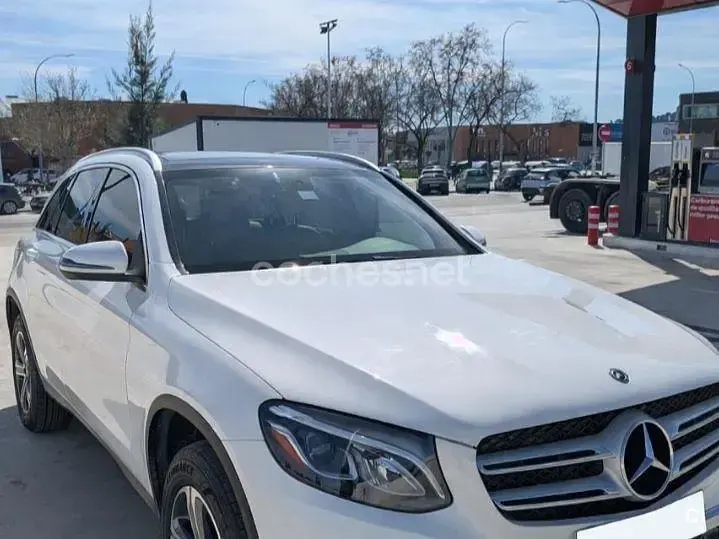 Usado Mercedes GLC250 211 CV (155 kW) 2017 Blanco SUV