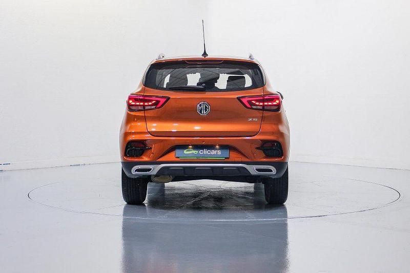 Usado MG ZS Comfort 106 CV (77 kW) 2025 Naranja SUV