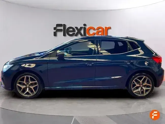 Usado Seat Ibiza FR 115 CV (84 kW) 2018 Azul Utilitario