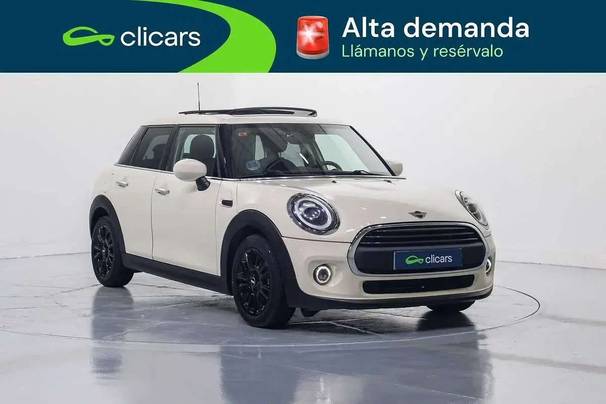 Usado Mini ONE 102 CV (75 kW) 2019 Naranja Utilitario