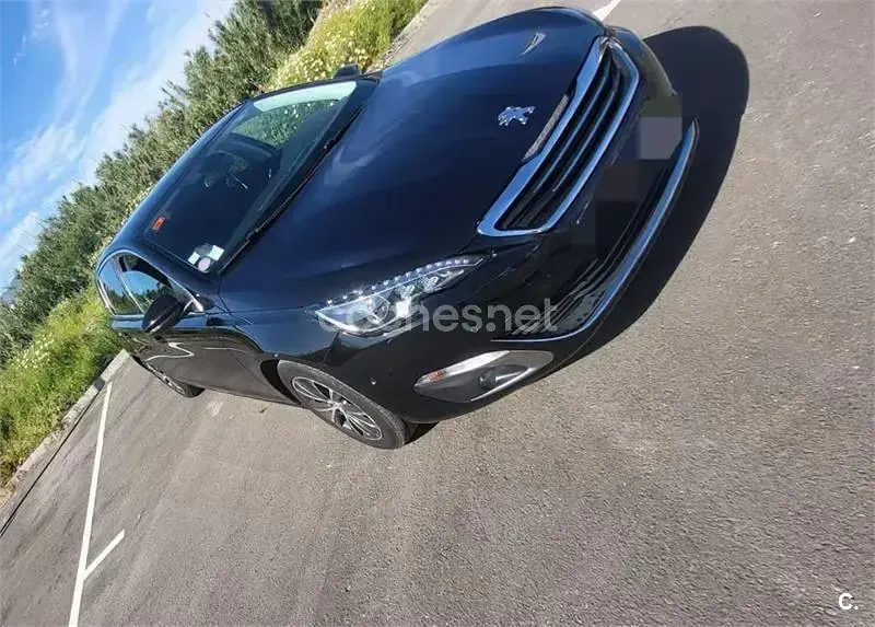 Usado Peugeot 308 Style 130 CV (95 kW) 2016 Negro Berlina
