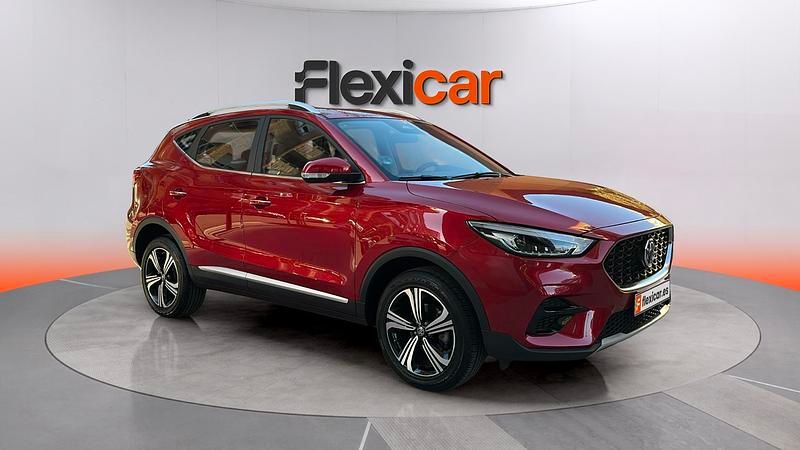 Usado MG ZS Comfort 116 CV (85 kW) 2025 Rojo SUV