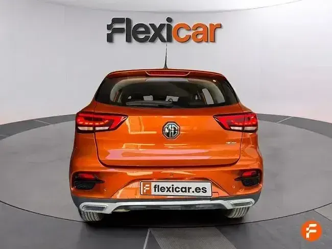 Usado MG ZS Luxury 116 CV (85 kW) 2025 Naranja SUV