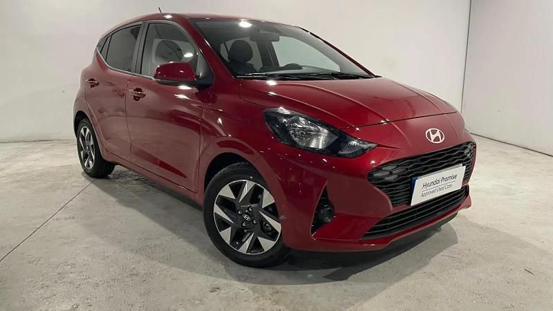 Nuevo Hyundai i10 63 CV (46 kW) 2026 Rojo Utilitario