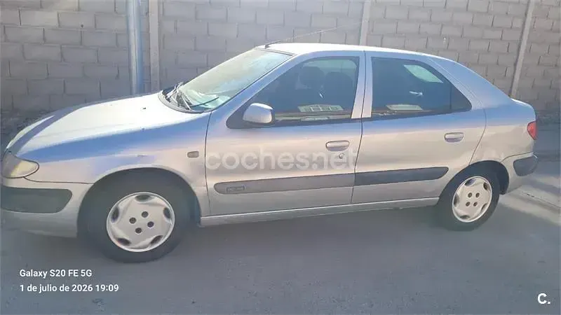 Usado Citroën Xsara Exclusive 90 CV (66 kW) 1999 Blanco Berlina