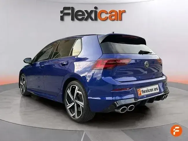 Usado VW Golf VIII R 320 CV (235 kW) 2022 Azul Berlina