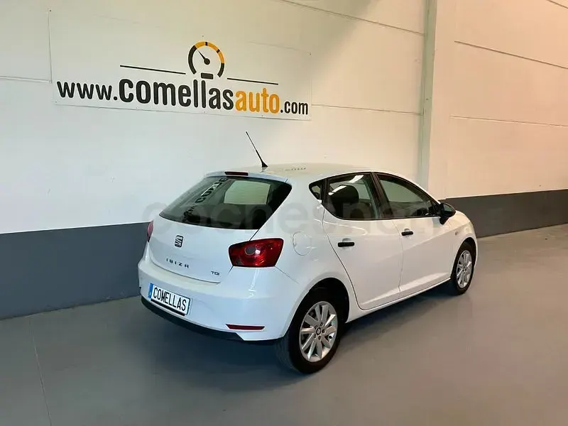 Usado Seat Ibiza Reference 90 CV (66 kW) 2017 Blanco Berlina