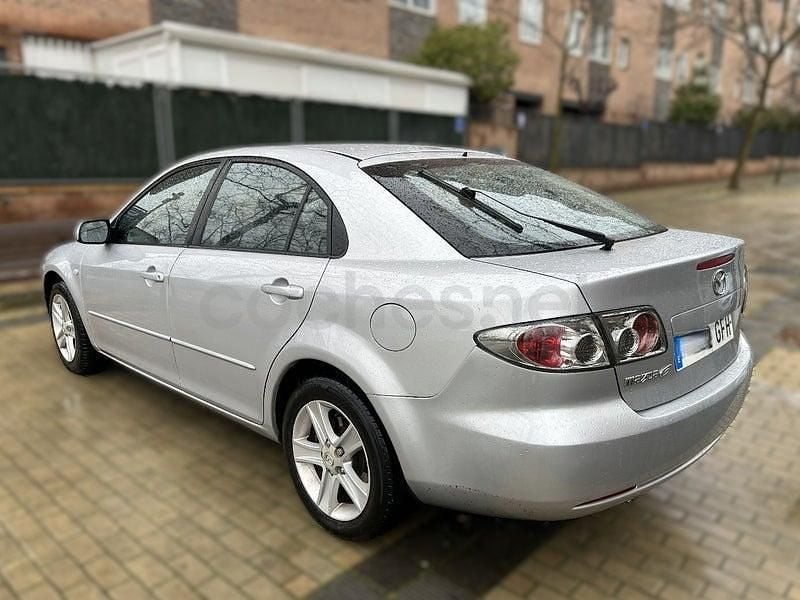 Usado Mazda 6 Luxury 140 CV (102 kW) 2008 Gris / plata Berlina