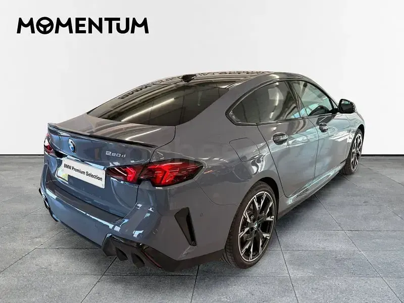 Usado BMW 220 Comfort Edition 163 CV (119 kW) 2026 Gris / plata Coupe