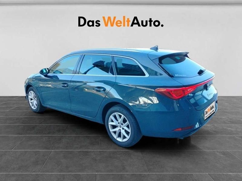 Usado Seat Leon ST Style 116 CV (85 kW) 2025 Azul Familiar