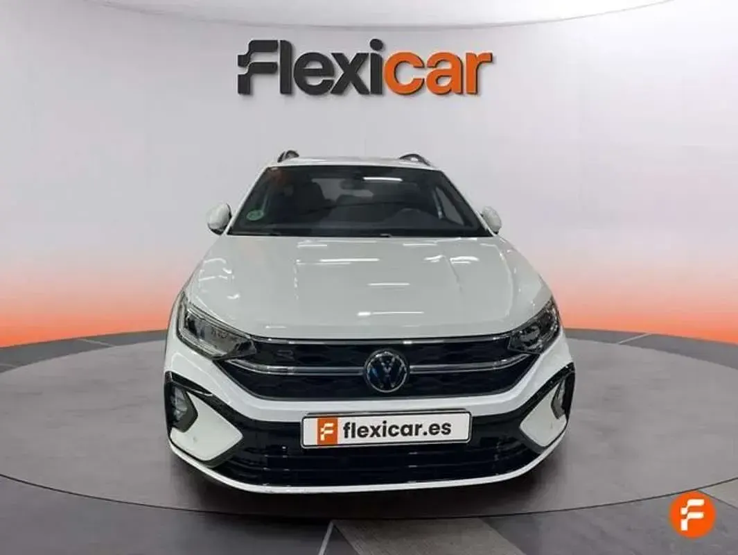 Usado VW Taigo R-line 110 CV (80 kW) 2023 Blanco SUV