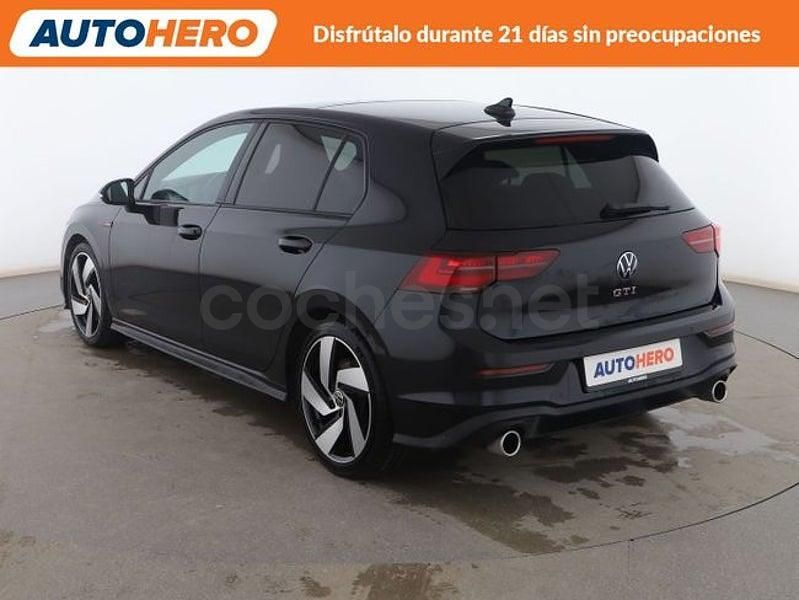 Usado VW Golf VIII GTI 245 CV (180 kW) 2021 Negro Berlina