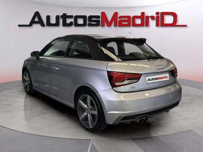 Usado Audi A1 Sportback Attraction 126 CV (92 kW) 2017 Gris Utilitario