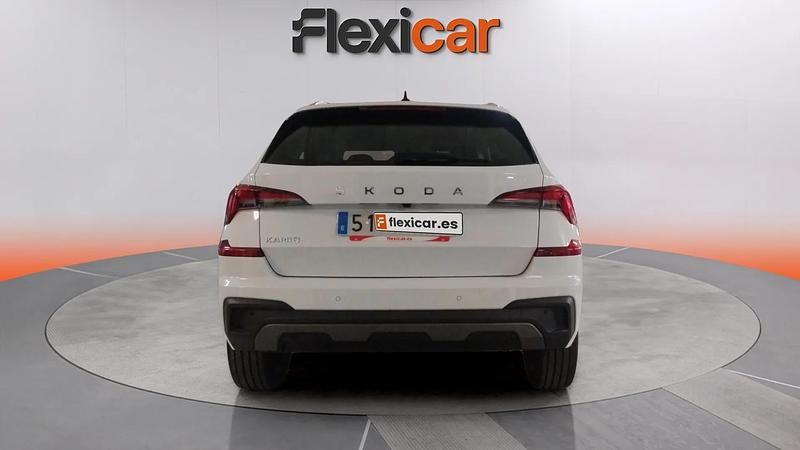 Usado Skoda Kamiq Selection 116 CV (85 kW) 2024 Blanco SUV