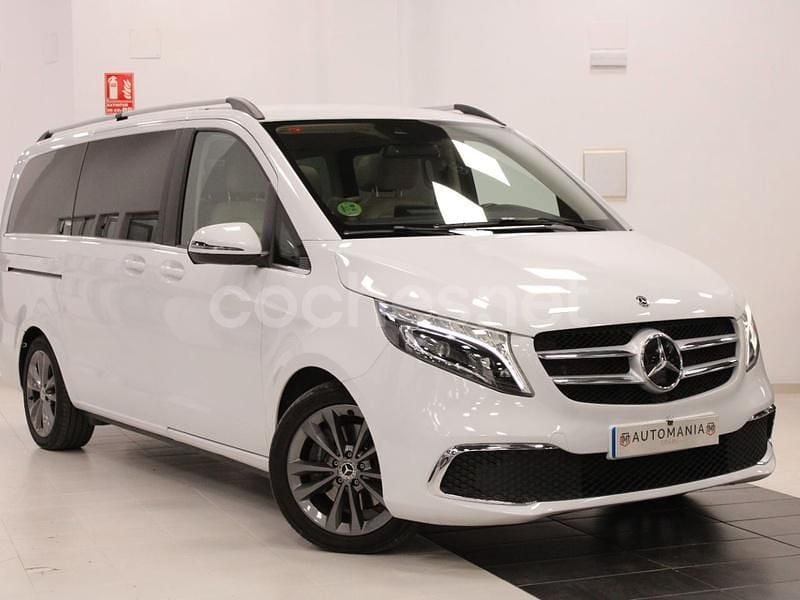 Blanco Usado 2020 Mercedes V300 Avantgarde Monovolumen | 57.999 € (Buen precio) - Imagen 1/4