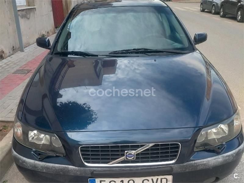 Azul Usado 2004 Volvo S60 Kinetic Berlina | 2500 € (Buen precio) - Imagen 1/4