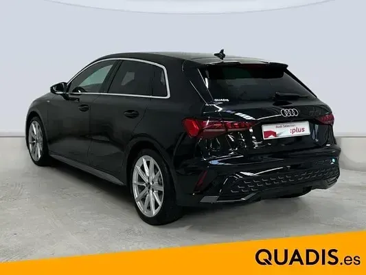 Usado Audi A3 S-Line 150 CV (110 kW) 2025 Negro