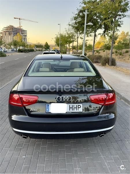 Usado Audi A8 250 CV (183 kW) 2011 Gris / plata Berlina
