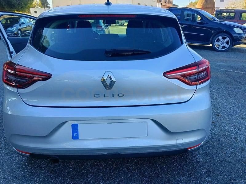 Usado Renault Clio V RS Line 100 CV (73 kW) 2020 Gris / plata Berlina