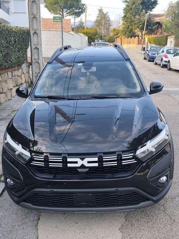 Usado Dacia Jogger Extreme 110 CV (80 kW) 2023 Negro Monovolumen