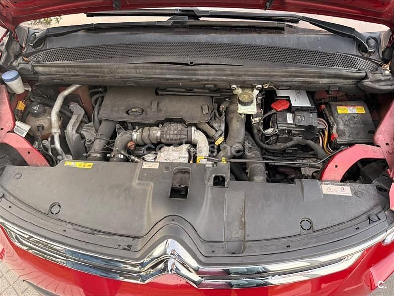 Usado Citroën C4 Exclusive 114 CV (83 kW) 2013 Granate Berlina