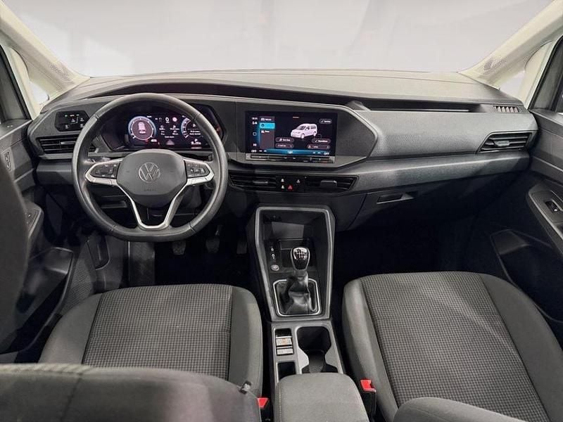 Usado VW Caddy Maxi 102 CV (75 kW) 2025 Beige Monovolumen