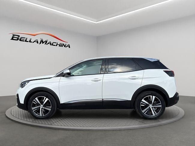 Usado Peugeot 3008 Allure 130 CV (95 kW) 2021 Blanco SUV